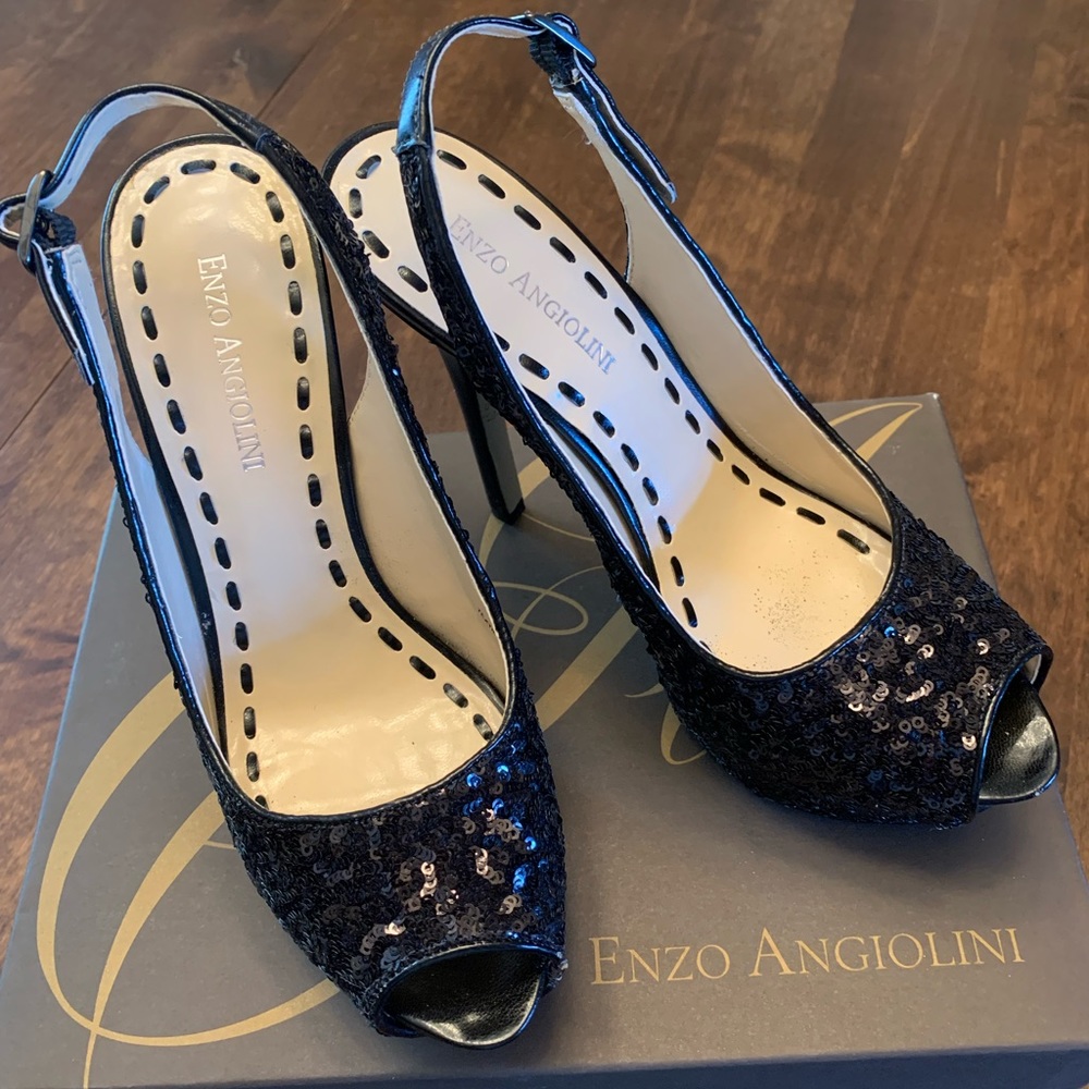 Stiletto slingback style heels, black sequins